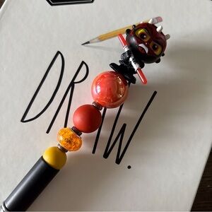 Disney Doorables: Star Wars: Darth Maul handmade beaded pen